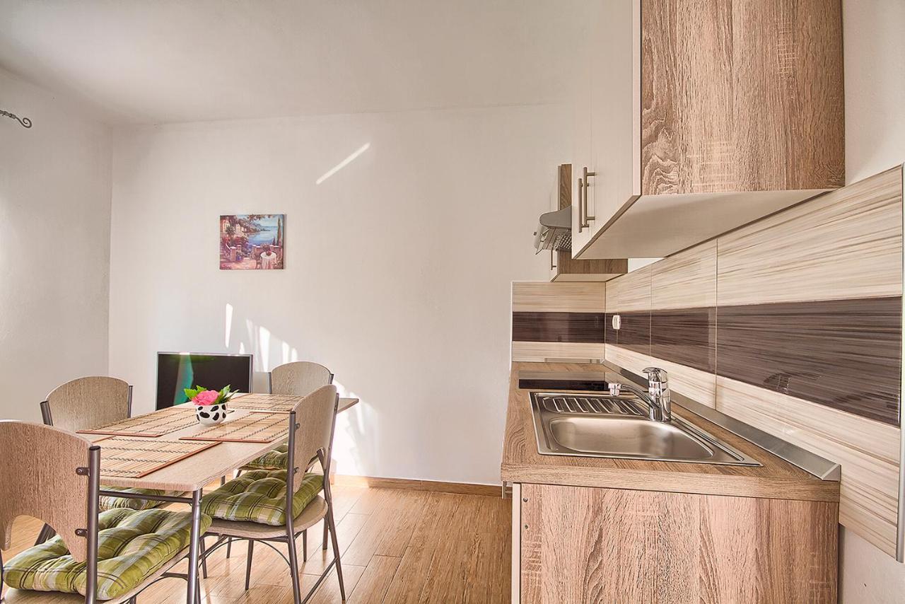 Apartman Mishel 2 Fažana Exterior foto